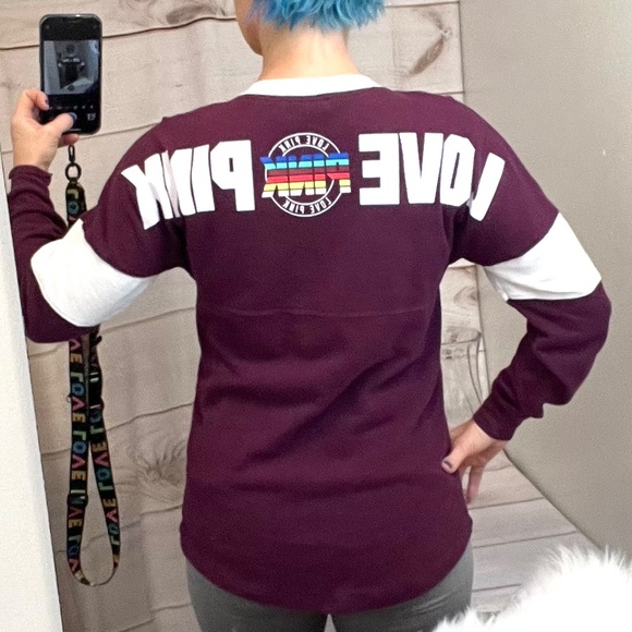 |•PINK•| Victoria's Secret PINK Maroon LOVE PINK Back Long Sleeve Sz XS (Small) - Picture 5 of 15